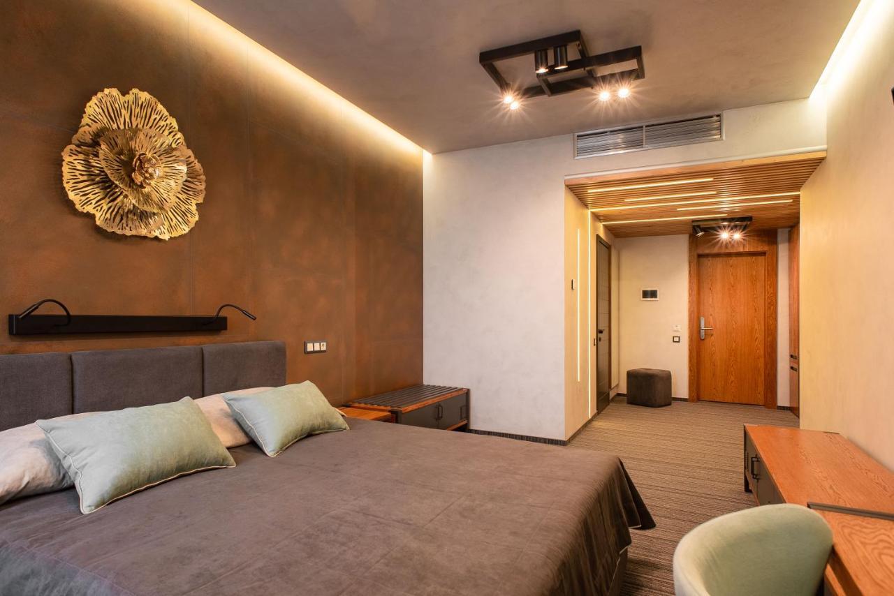 Mojo Boutique Hotel Lutsk Exterior photo