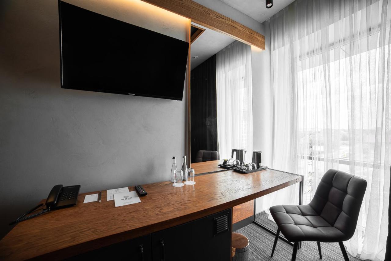 Mojo Boutique Hotel Lutsk Exterior photo