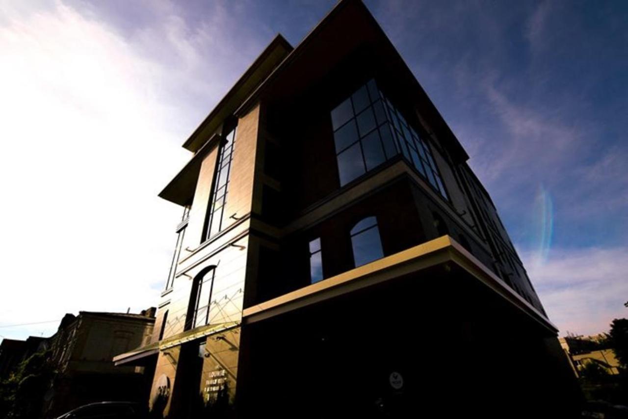 Mojo Boutique Hotel Lutsk Exterior photo